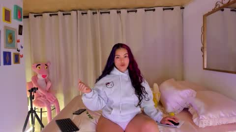 laiaa rivas online show from 09/25/25, 03:10