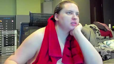 Snapshot of 1lindsey1 chatting on 11/19/25, 11:10 1LINDSEY1 online show from 11/19/25, 11:10