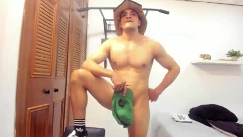 Logan online show from 01/14/25, 05:45