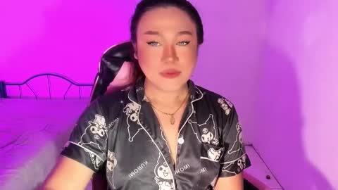 Snapshot of 1lovelymess chatting on 10/13/25, 01:05 1lovelymess online show from 10/13/25, 01:05
