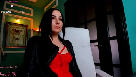 Moona  online show from 02/14/25, 02:12