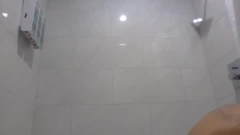 TheShyOne18 online show from 11/18/25, 01:15