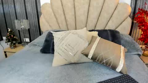 Luisa online show from 12/18/25, 11:27