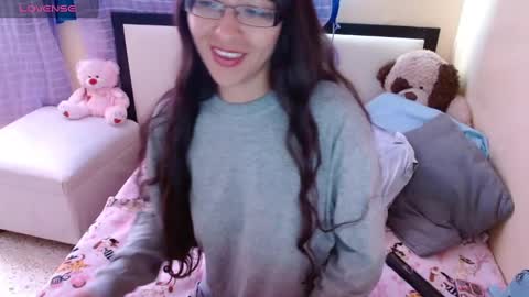 paola online show from 12/12/24, 10:52