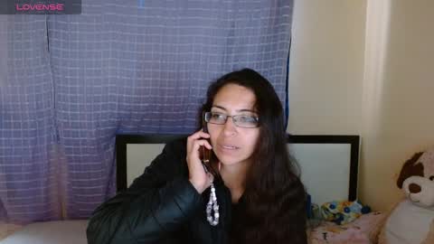 paola online show from 10/09/25, 11:14