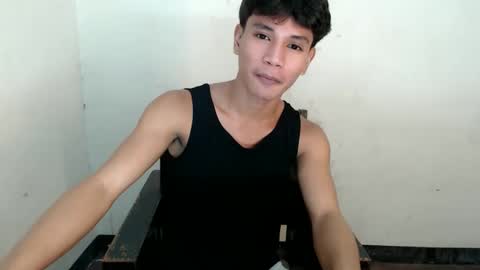 Snapshot of 1sweetloverxx chatting on 11/15/25, 11:18 1sweetloverxx online show from 11/15/25, 11:18