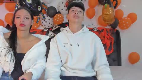 Snapshot of 1threestar chatting on 10/20/25, 12:38 1Threestar online show from 10/20/25, 12:38