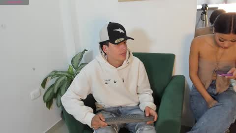 Snapshot of 1threestar chatting on 11/04/25, 12:26 1Threestar online show from 11/04/25, 12:26