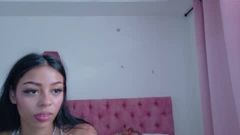 Snapshot of 1threestar chatting on 01/18/26, 01:59 1Threestar online show from 01/18/26, 01:59