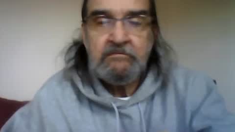 Snapshot of 1valentine chatting on 01/22/25, 04:44 1valentine online show from 01/22/25, 04:44