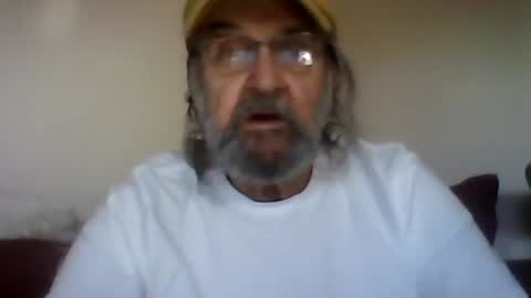 1valentine online show from 11/30/25, 05:39