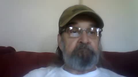 1valentine online show from 04/27/26, 03:43