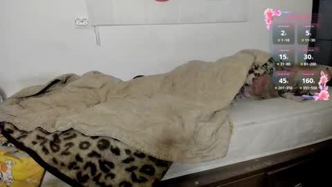 Snapshot of 1vampirella_gs chatting on 10/25/25, 03:14 Milos online show from 10/25/25, 03:14