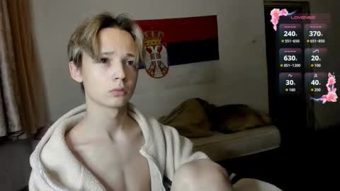 Snapshot of 1vampirella_gs chatting on 10/27/25, 12:04 Milos online show from 10/27/25, 12:04