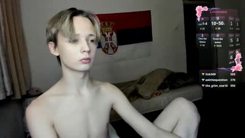 Snapshot of 1vampirella_gs chatting on 11/21/25, 04:55 Milos online show from 11/21/25, 04:55