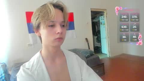 Milos online show from 06/04/26, 01:17