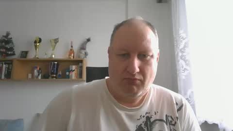 Snapshot of 1vaso chatting on 12/22/24, 09:55 1vaso online show from 12/22/24, 09:55