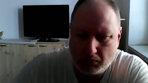 Snapshot of 1vaso chatting on 12/29/24, 10:12 1vaso online show from 12/29/24, 10:12