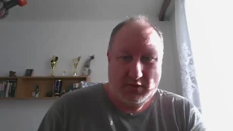 Snapshot of 1vaso chatting on 01/17/25, 09:49 1vaso online show from 01/17/25, 09:49