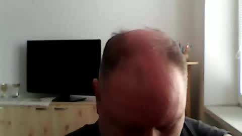 Snapshot of 1vaso chatting on 10/04/25, 08:34 1vaso online show from 10/04/25, 08:34