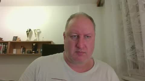 Snapshot of 1vaso chatting on 10/18/25, 06:52 1vaso online show from 10/18/25, 06:52