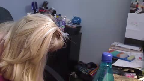 Susan online show from 01/23/25, 05:10