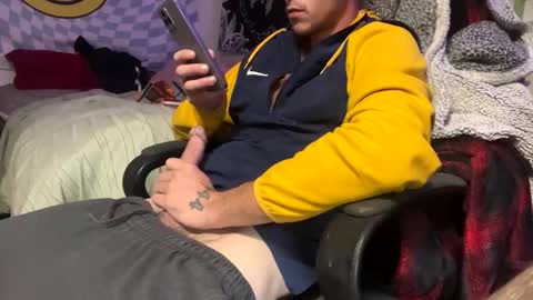 AlecurClit online show from 10/28/25, 04:31