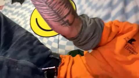 AlecurClit online show from 12/18/25, 12:17