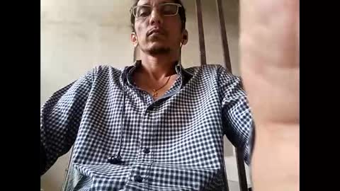 Snapshot of 2277harsh chatting on 11/30/25, 12:09 2277harsh online show from 11/30/25, 12:09