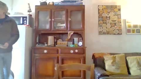 22esserre online show from 02/26/26, 01:10