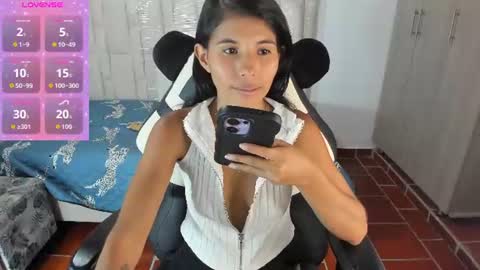 Snapshot of 25_dulce chatting on 07/24/26, 12:52 25 Dilce online show from 07/24/26, 12:52