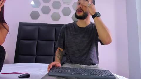 Snapshot of 2_fire chatting on 01/12/26, 01:27 2_fire online show from 01/12/26, 01:27