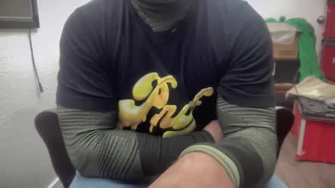 Snapshot of 2addictivelyhorny chatting on 01/19/25, 04:36 Jake n Judy online show from 01/19/25, 04:36