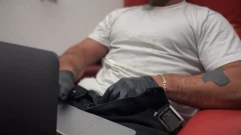 Snapshot of 2addictivelyhorny chatting on 03/10/25, 10:02 Jake n Judy online show from 03/10/25, 10:02