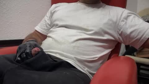 Snapshot of 2addictivelyhorny chatting on 03/11/25, 01:26 Jake n Judy online show from 03/11/25, 01:26