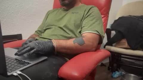 Snapshot of 2addictivelyhorny chatting on 03/12/25, 01:40 Jake n Judy online show from 03/12/25, 01:40