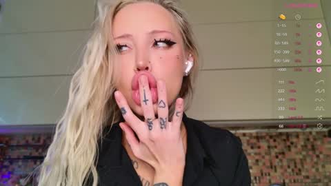     30 NOV  online show from 12/23/25, 10:57