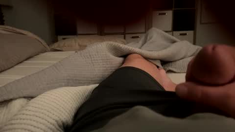 Snapshot of 2centz chatting on 12/07/24, 06:10 2centz online show from 12/07/24, 06:10