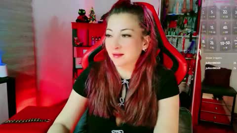 Snapshot of 2diamond_eyes chatting on 12/20/25, 06:09 Arianna online show from 12/20/25, 06:09