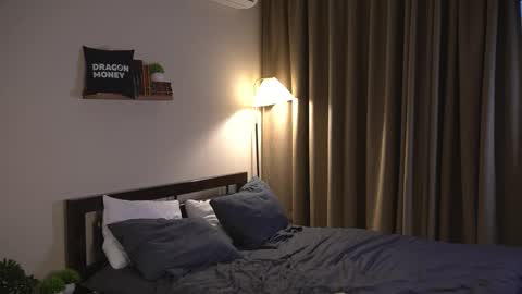 Elley  online show from 02/05/26, 02:43