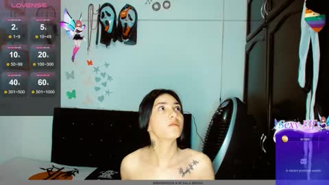 Snapshot of 2girls__dream chatting on 12/16/24, 09:35 samantha sharon online show from 12/16/24, 09:35