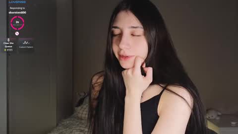 Snapshot of 2insensitive chatting on 02/27/25, 05:13 Lina free control in pvt online show from 02/27/25, 05:13