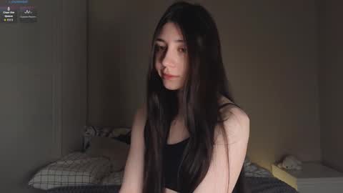 Snapshot of 2insensitive chatting on 03/07/25, 04:35 Lina free control in pvt online show from 03/07/25, 04:35