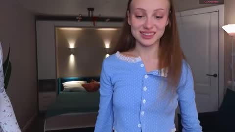 kittens team - Sandra and Kim  online show from 03/20/26, 05:07