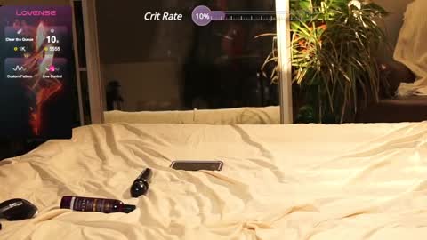 Snapshot of 2photogs_raw chatting on 02/27/25, 02:21 2photogs_raw online show from 02/27/25, 02:21