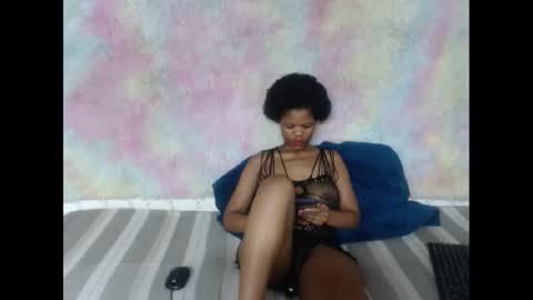 2prettycute online show from 01/25/25, 06:57