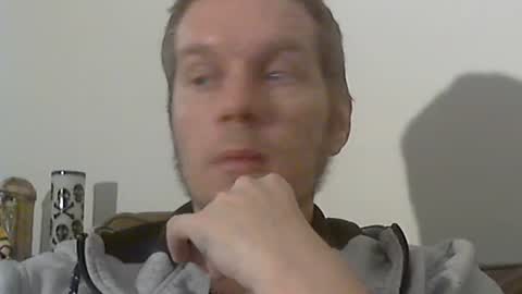 Snapshot of 2small4you83 chatting on 12/18/24, 11:24 2small4you83 online show from 12/18/24, 11:24