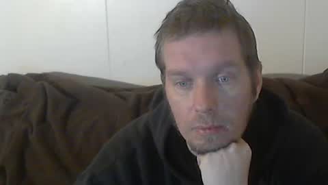 Snapshot of 2small4you83 chatting on 01/06/25, 11:31 2small4you83 online show from 01/06/25, 11:31