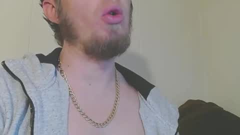 Snapshot of 2small4you83 chatting on 02/10/25, 04:58 2small4you83 online show from 02/10/25, 04:58