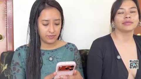 Dalilah and Tarah online show from 04/06/26, 02:29